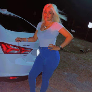 Meet your Posher, Sheena